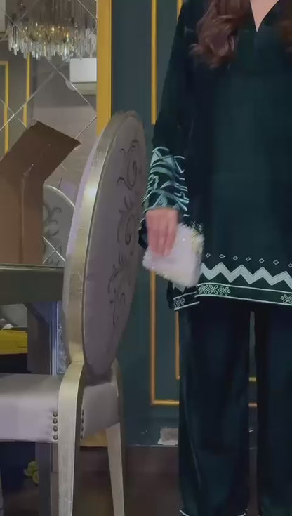 VELVET ZAITOON